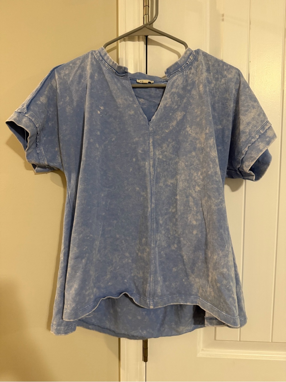 JODIFL Washed Light Blue Short Sleeve V-Neck Tee